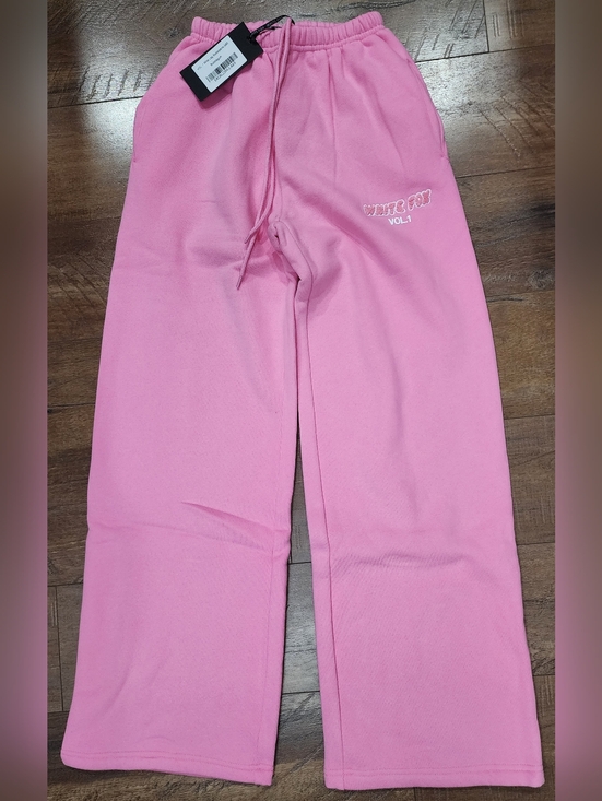 White Fox Boutique Pants - NWT White Fox Vol. 1 Wide Leg Sweatpants, Size XXS
